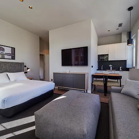 Apartment 18 Salinas (Castrillon)