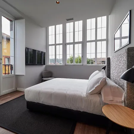 18 Apartment Salinas (Castrillon)