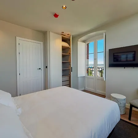 18 * Salinas (Castrillon)